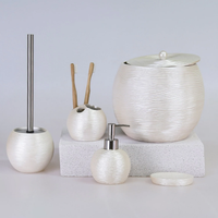 Seval Bathroom Set