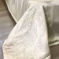 Tuana Bed Cover