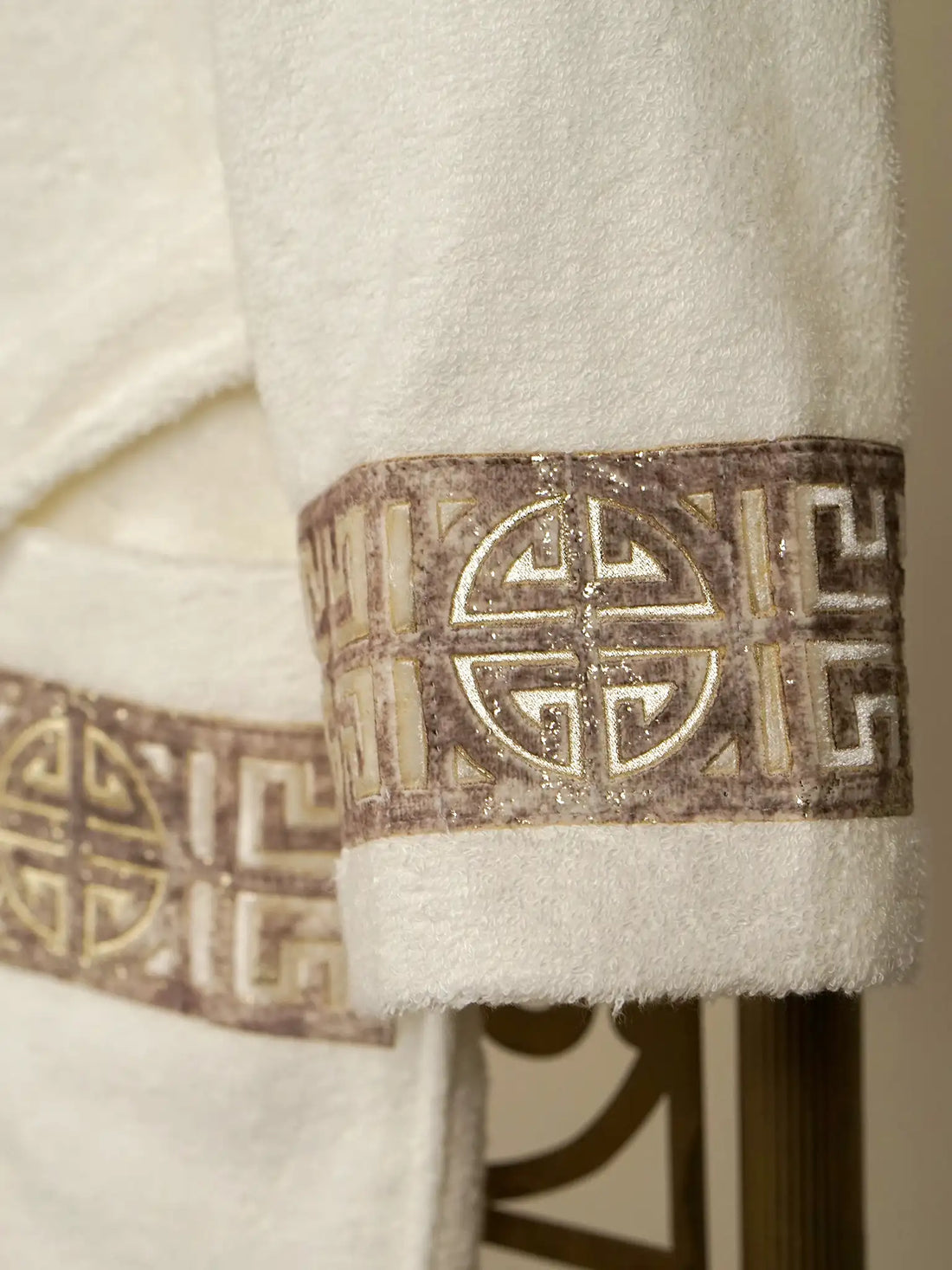 Hera Bathrobe (Her)