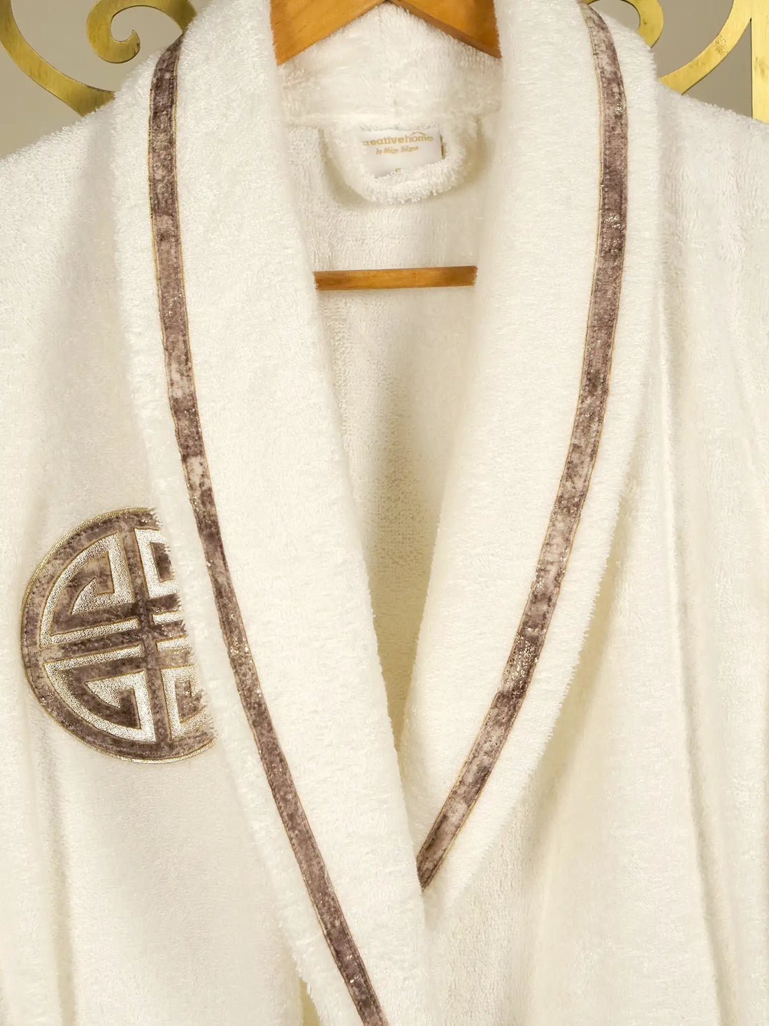 Hera Bathrobe (Her)