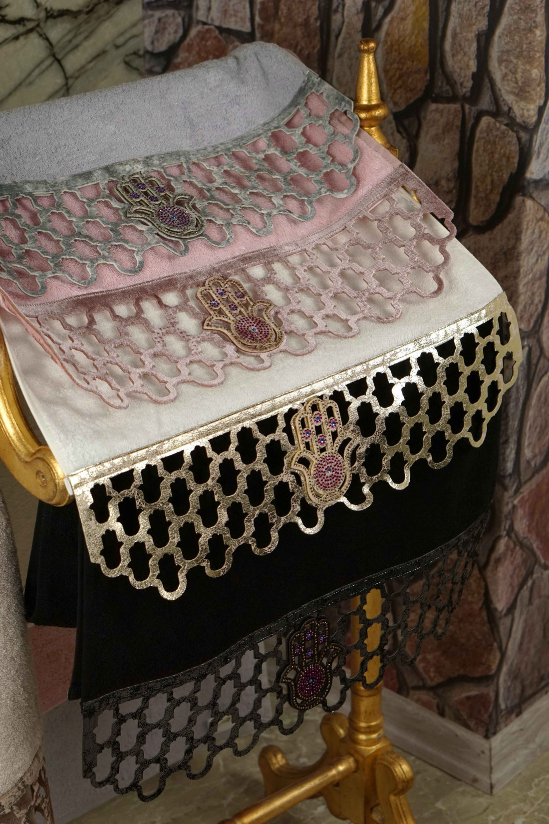 Hamsa Towel Color Set