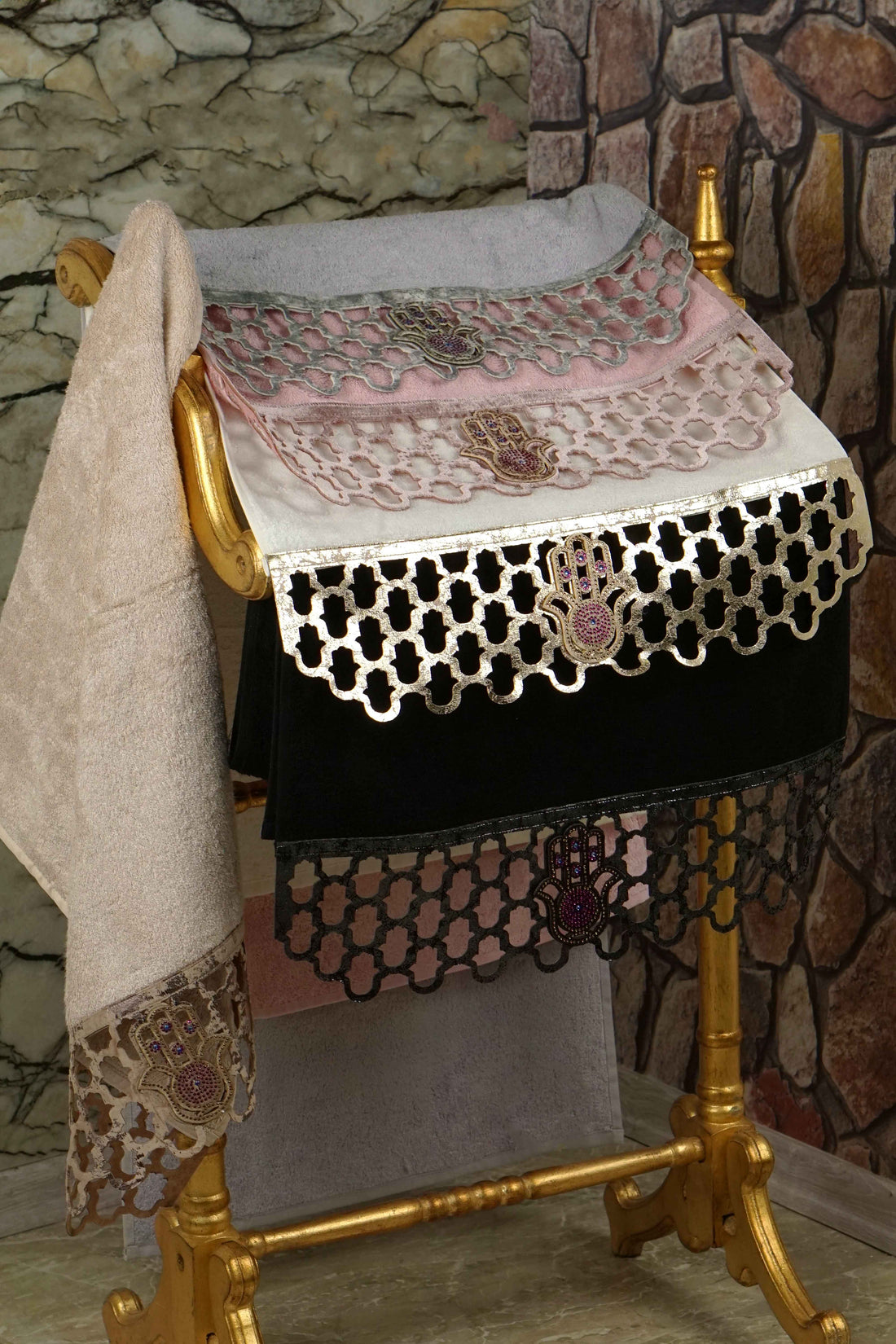 Hamsa Towel Color Set