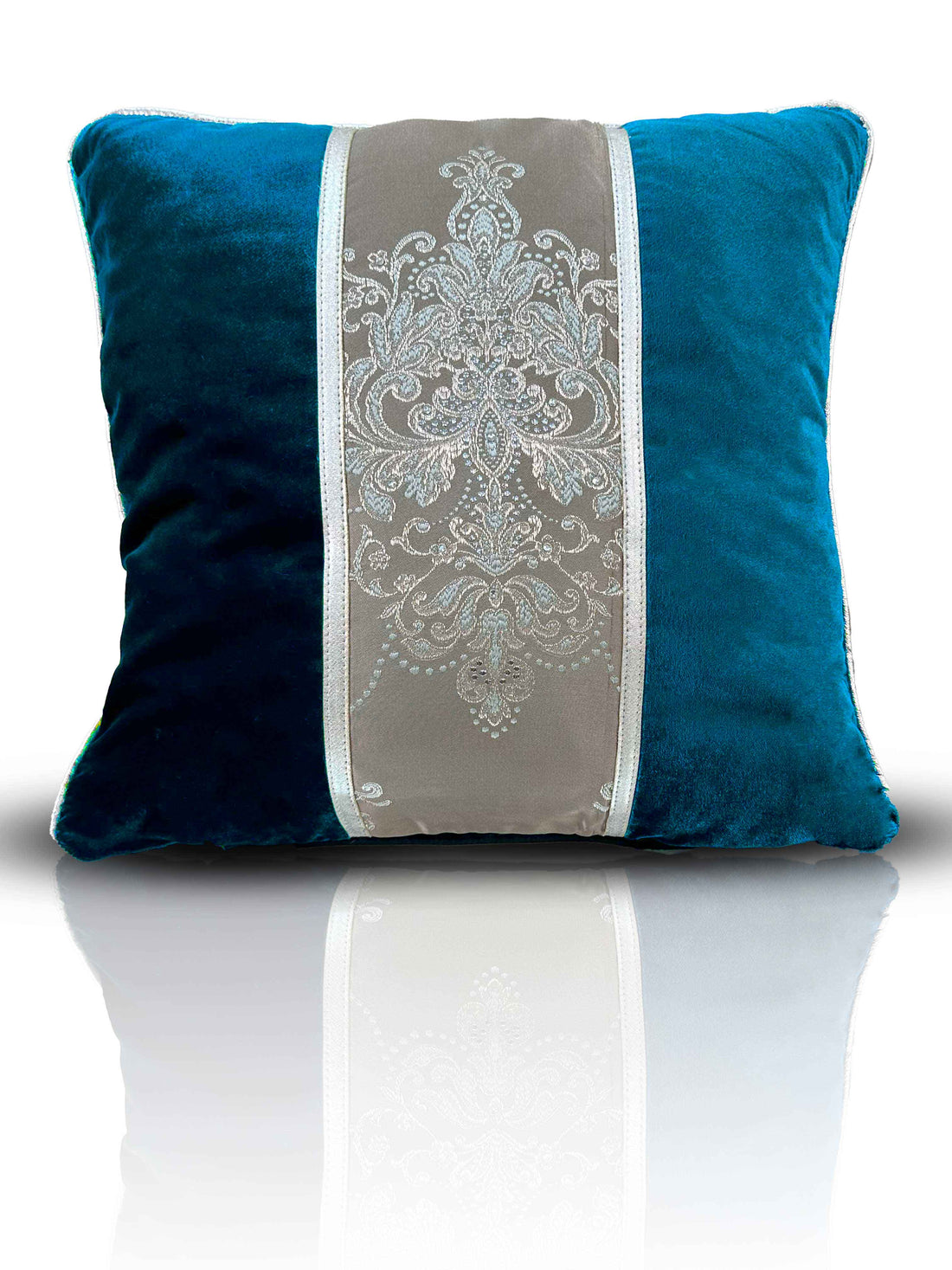 Helin Cushion Cover