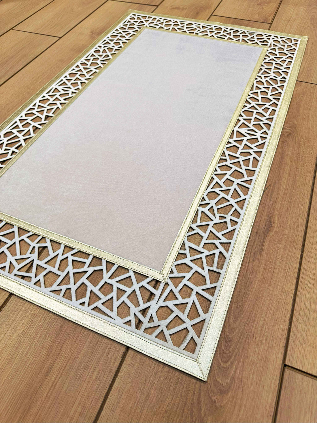 Demre Rug