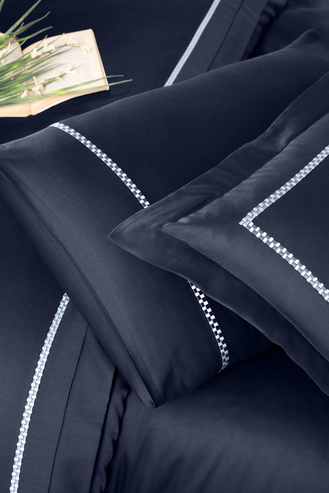 Pierre - Luxury Duvet Cover Set