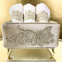 Ayla Gold Towel Box Set