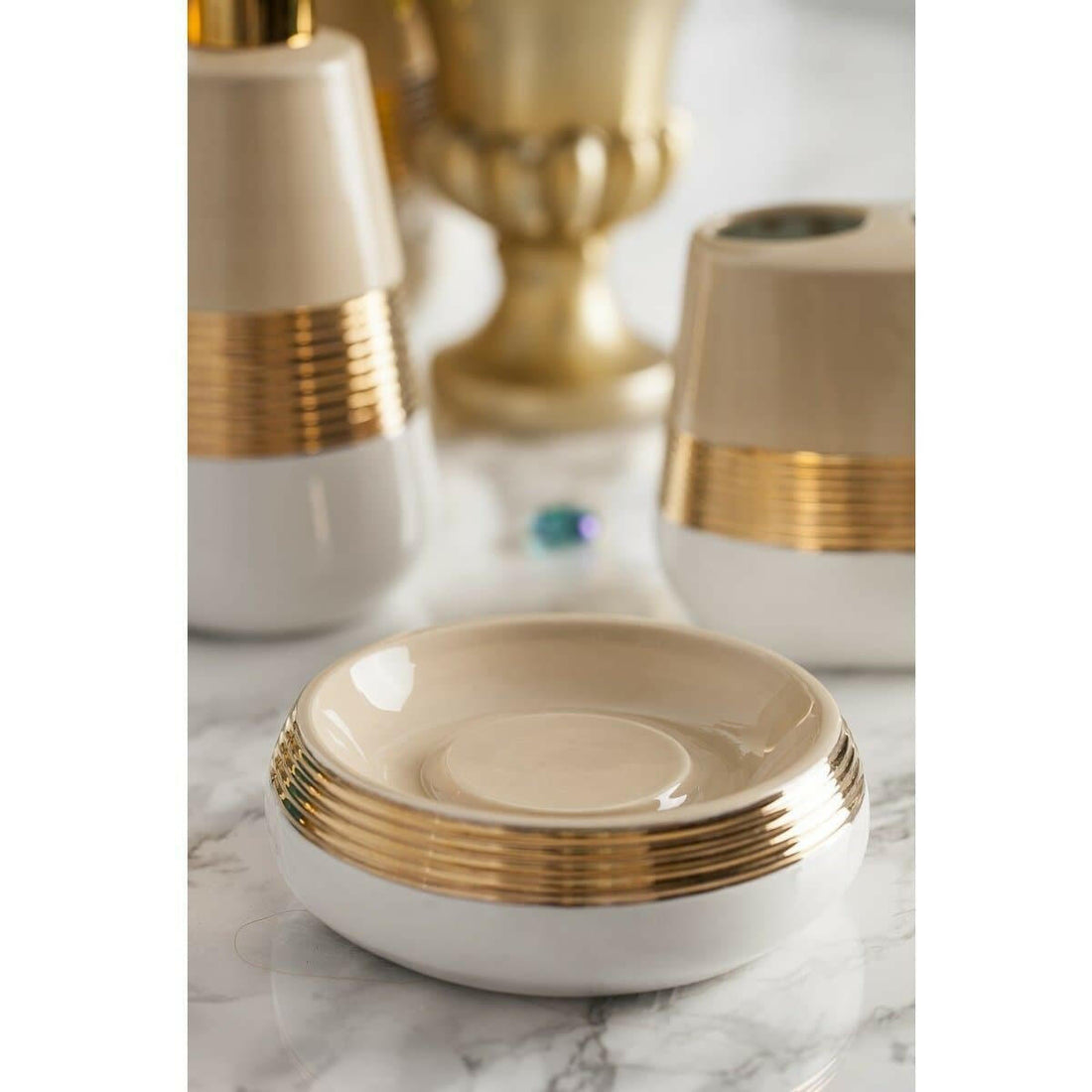Buse Bathroom Set