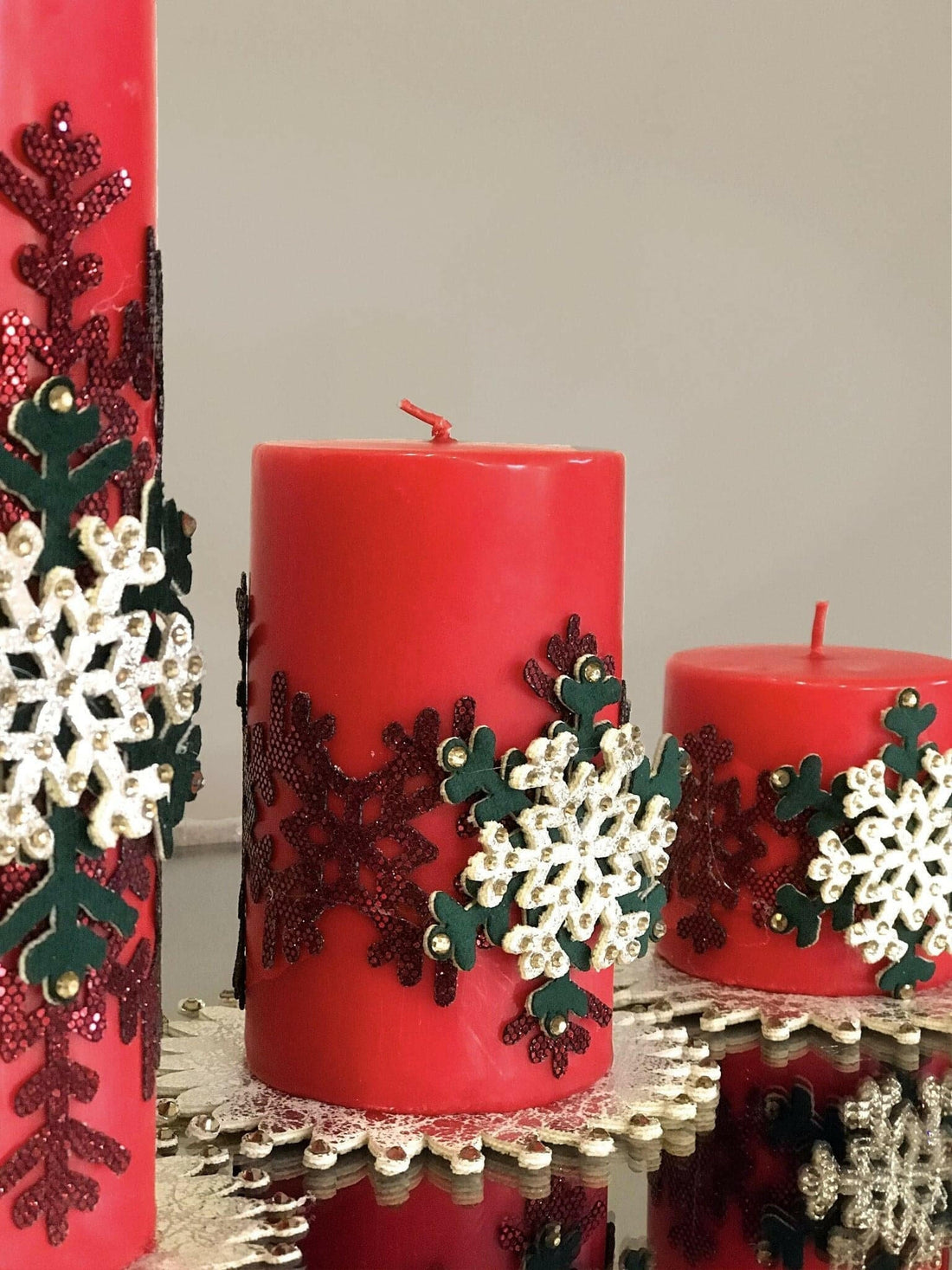 Christmas Snowflake Candle Set