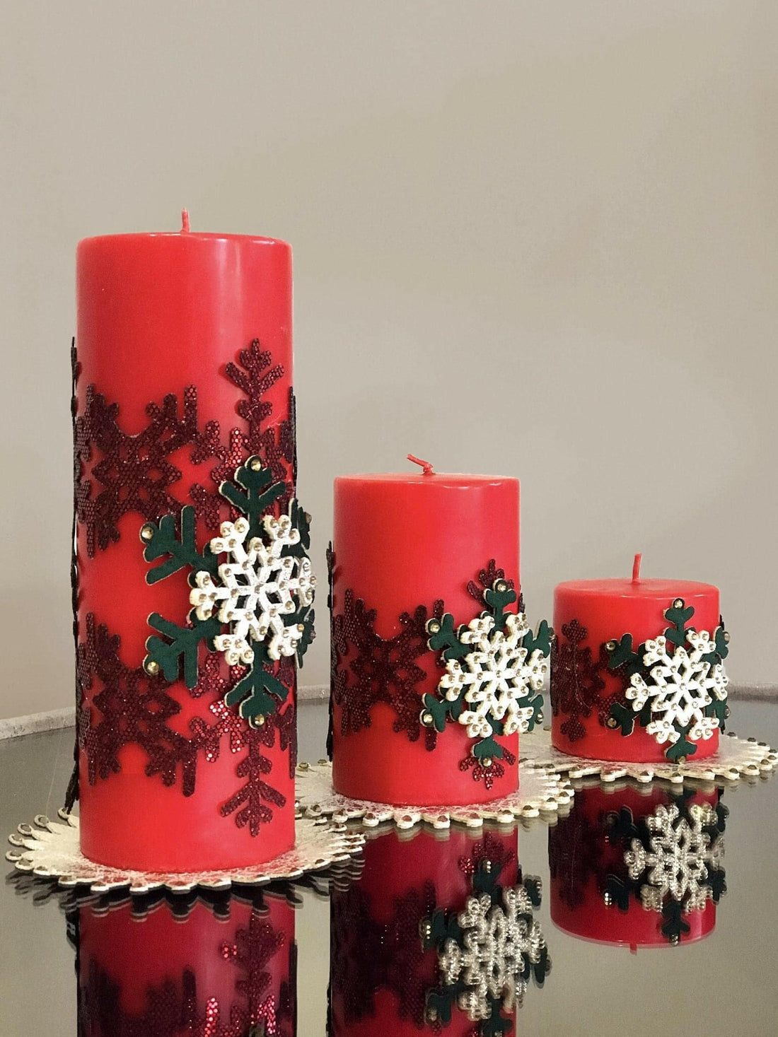 Christmas Snowflake Candle Set