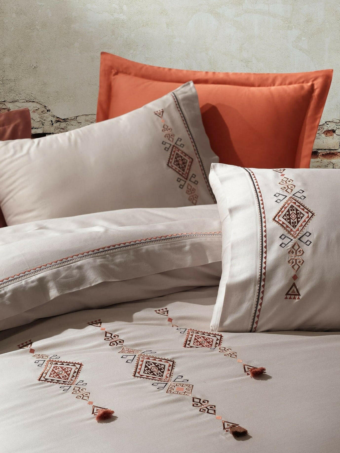 Dantela Tilbe - Embroidered Luxury Duvet Cover Set