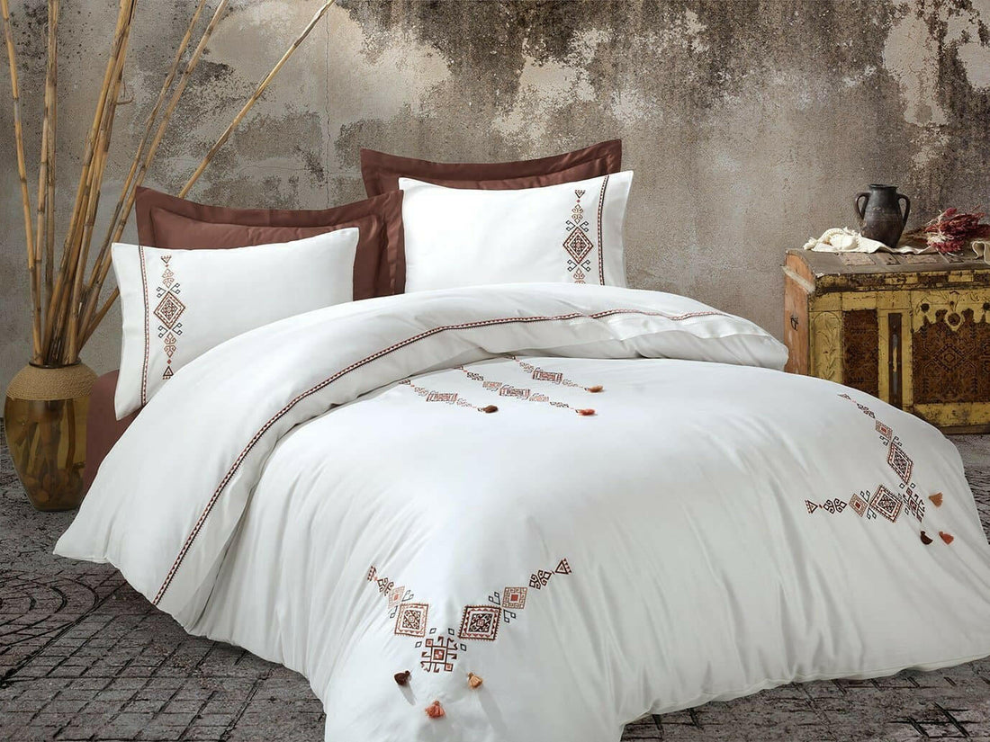 Dantela Tilbe - Embroidered Luxury Duvet Cover Set