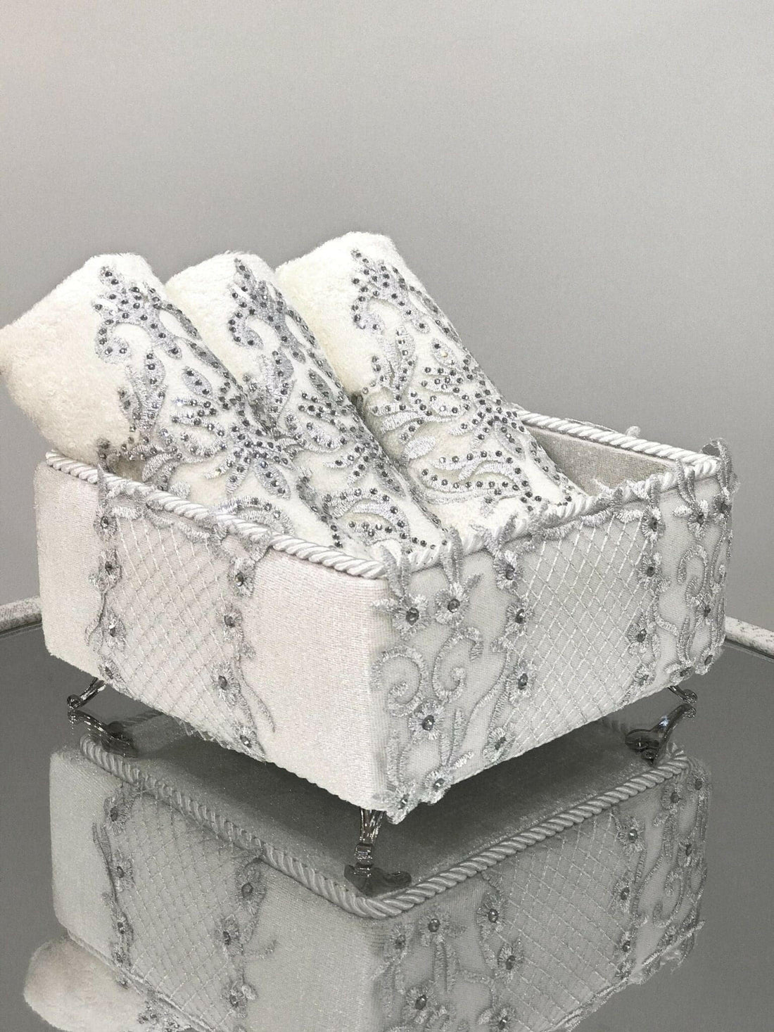 Ece Towel Box Set