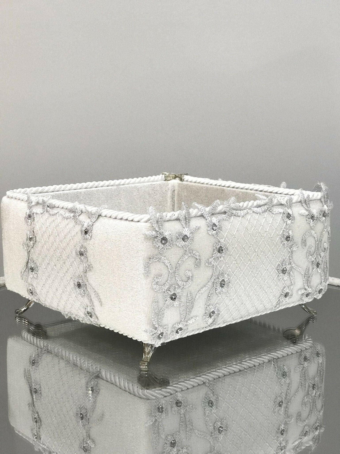 Ece Towel Box Set