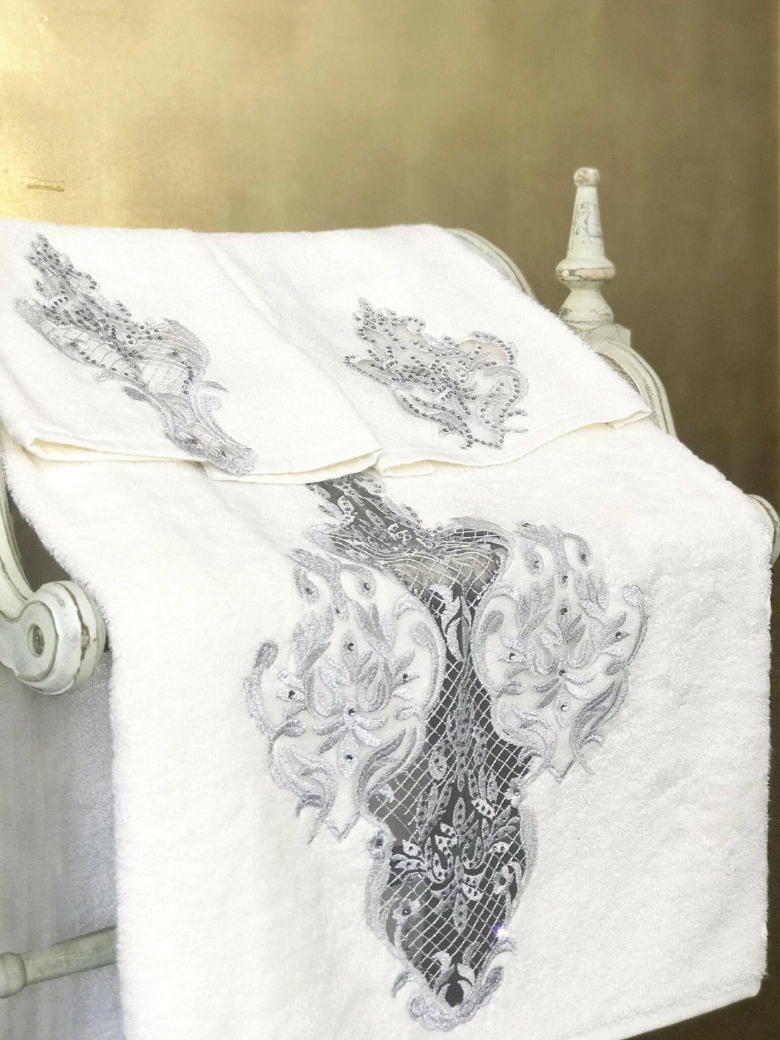 Ece Towel Set