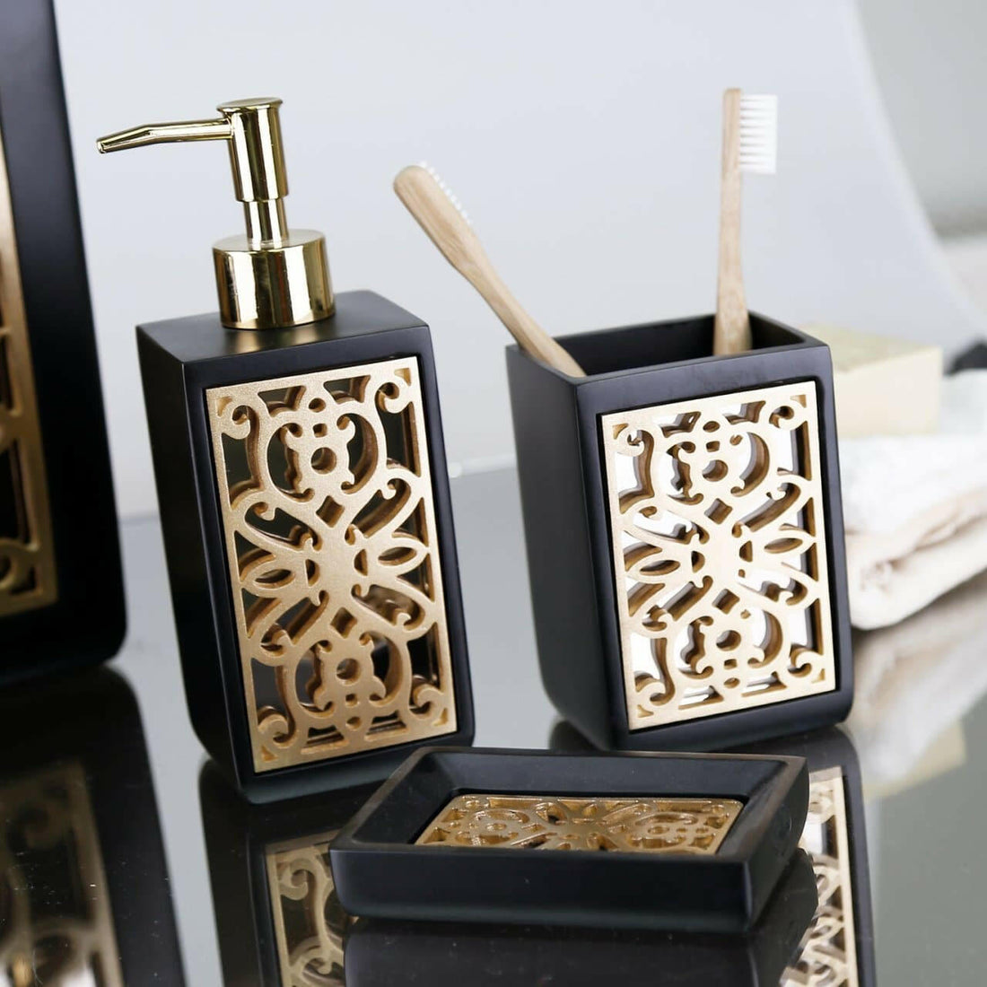 Kayra Bathroom Set