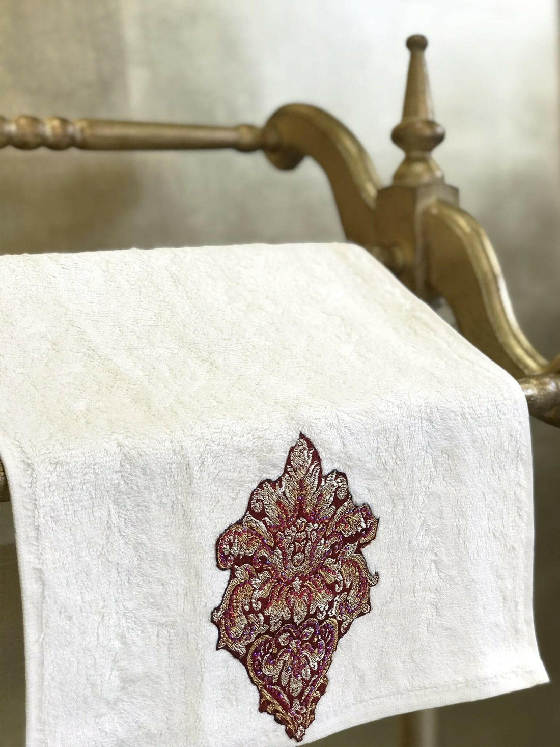 Yasemin Hand Towel Set