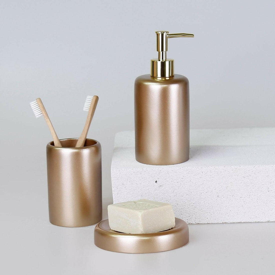 Lima Bathroom Set