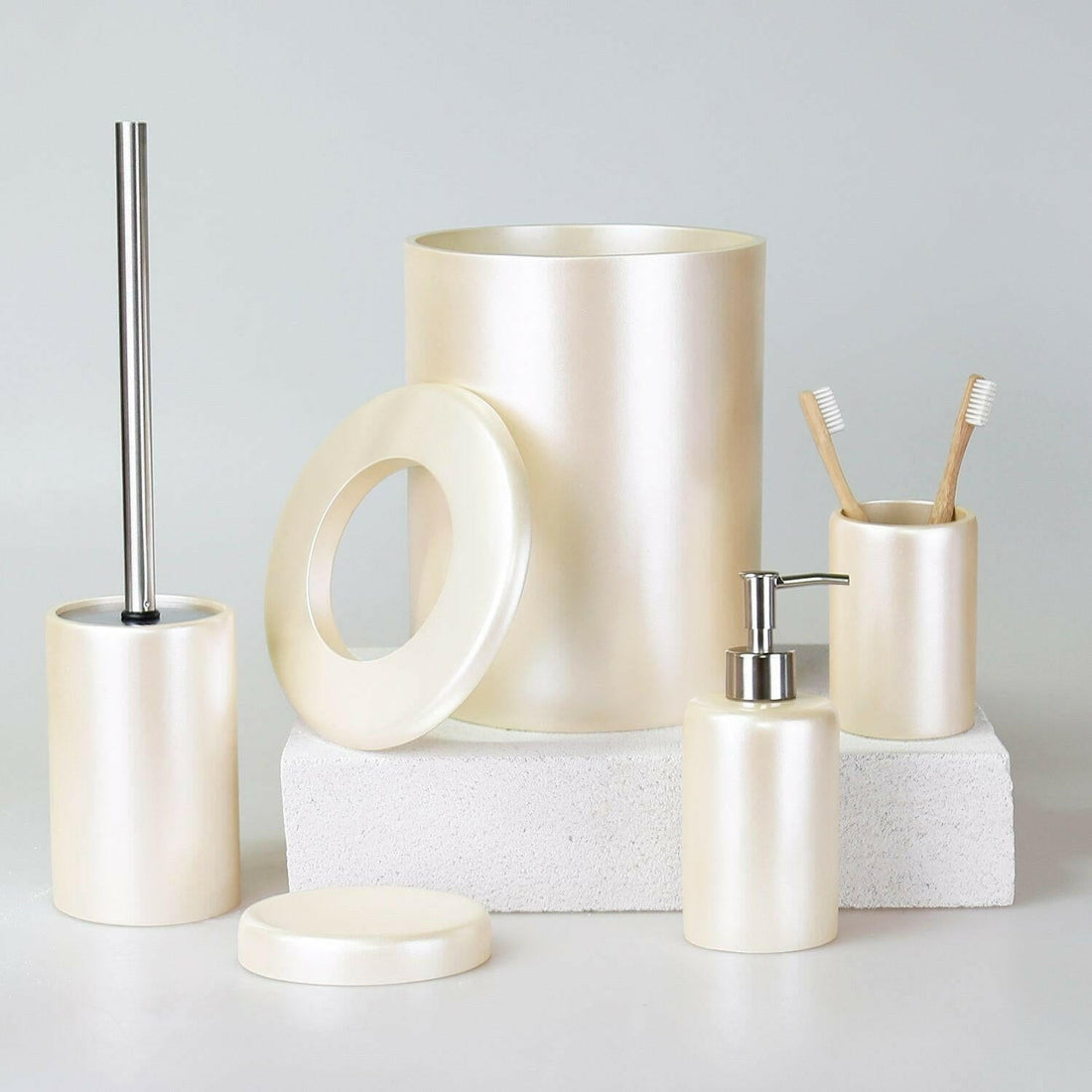 Lima Bathroom Set