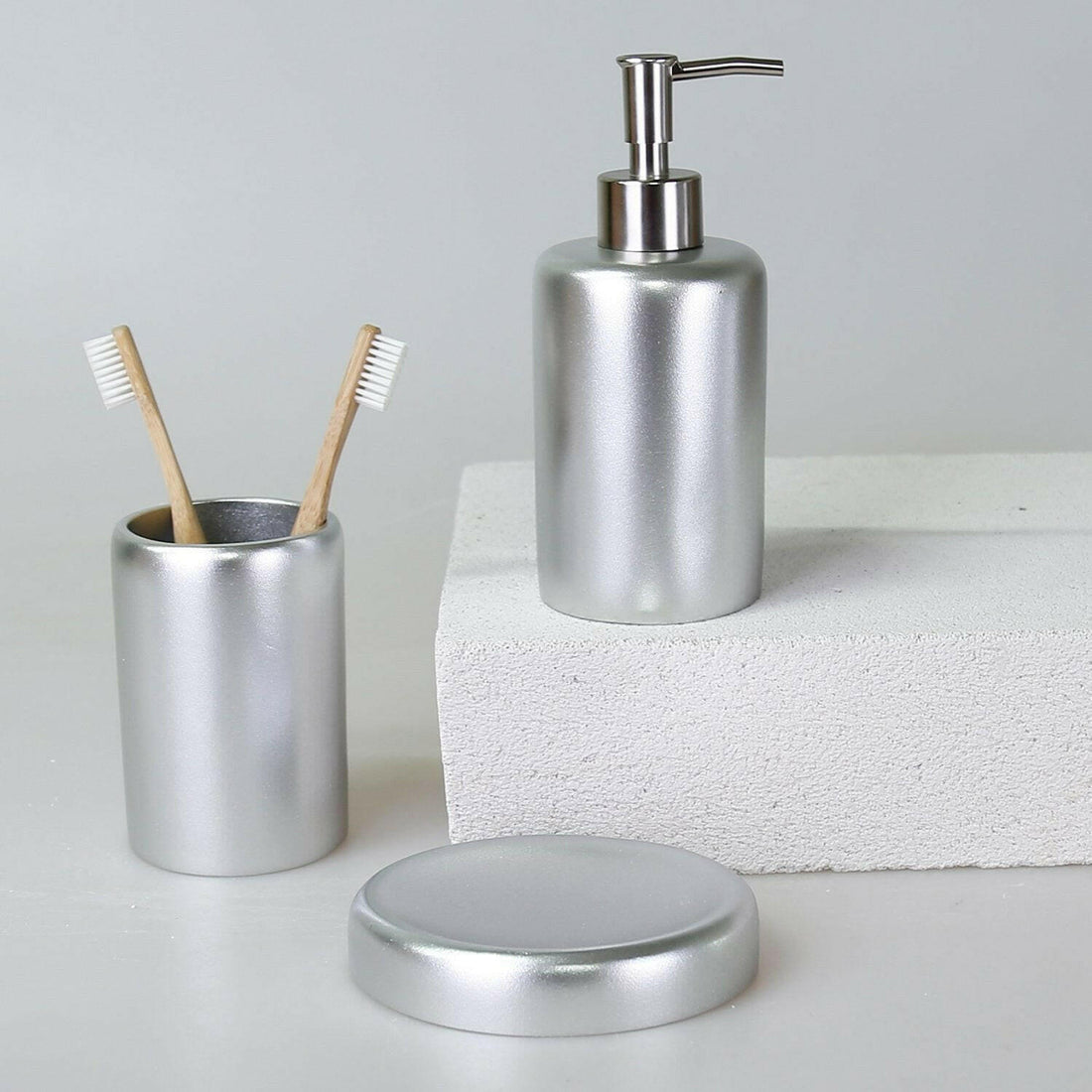 Lima Bathroom Set