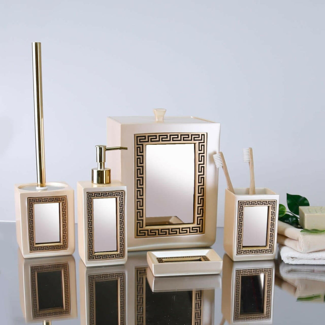 Lymra Bathroom Set