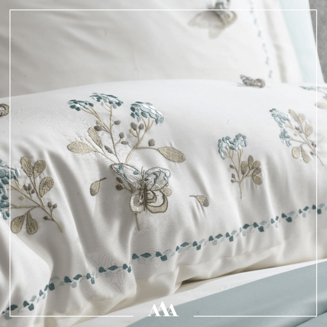 Maribor Ativa - Embroidered Luxury Duvet Cover Set