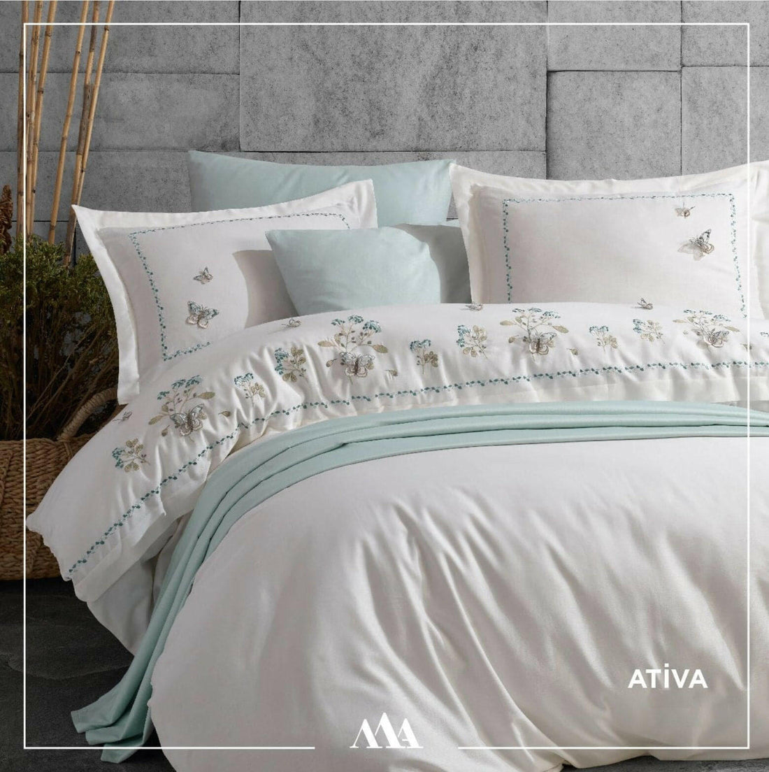 Maribor Ativa - Embroidered Luxury Duvet Cover Set
