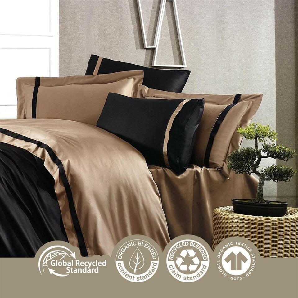 Mira Black & Gold - Luxury Duvet Cover Set