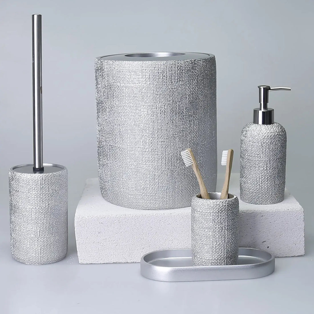 Ebru Bathroom Set