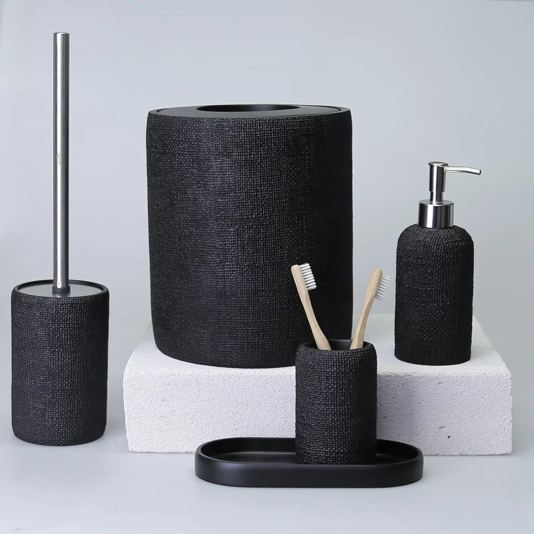 Ebru Bathroom Set