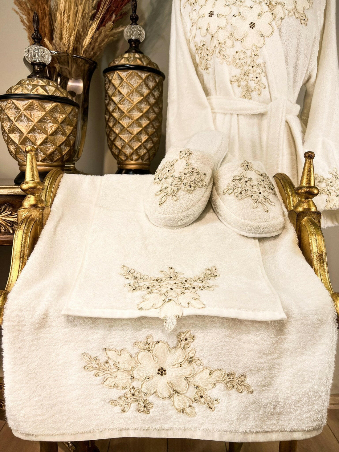 Nilay Bathrobe