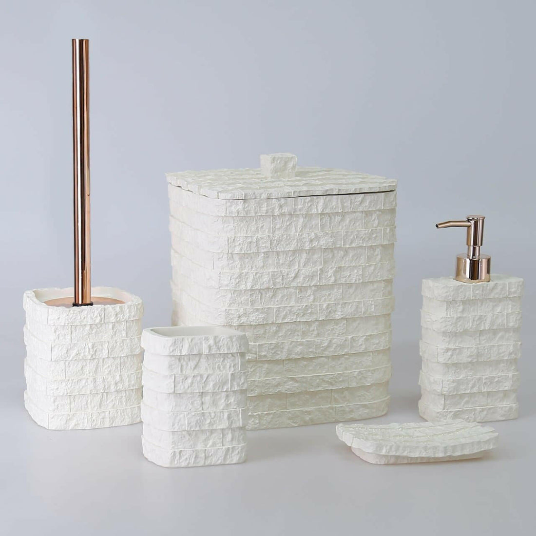 Rezzan Bathroom Set
