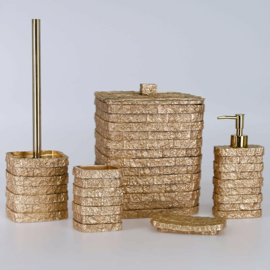 Rezzan Bathroom Set