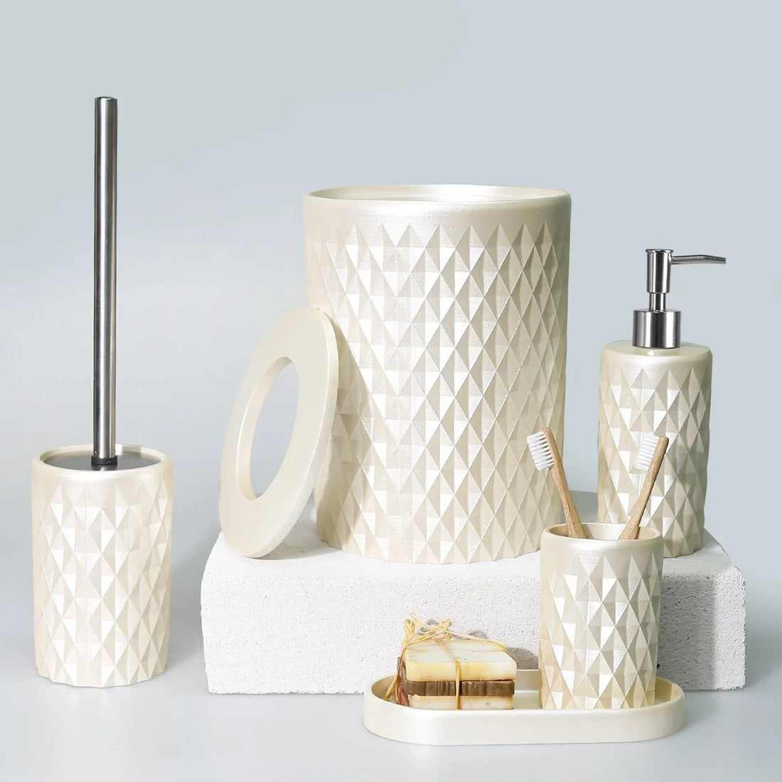 Zulal Bathroom Set