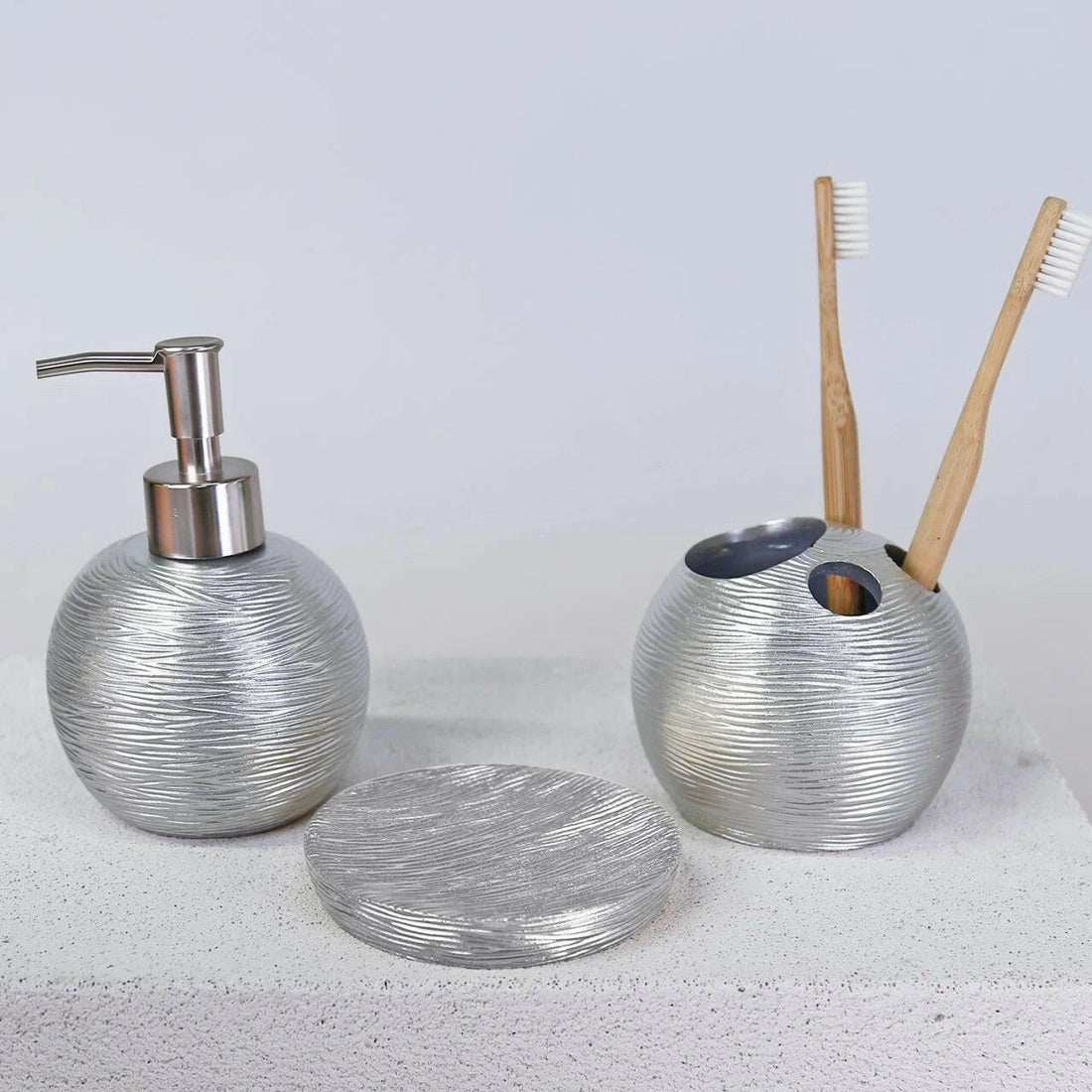 Seval Bathroom Set
