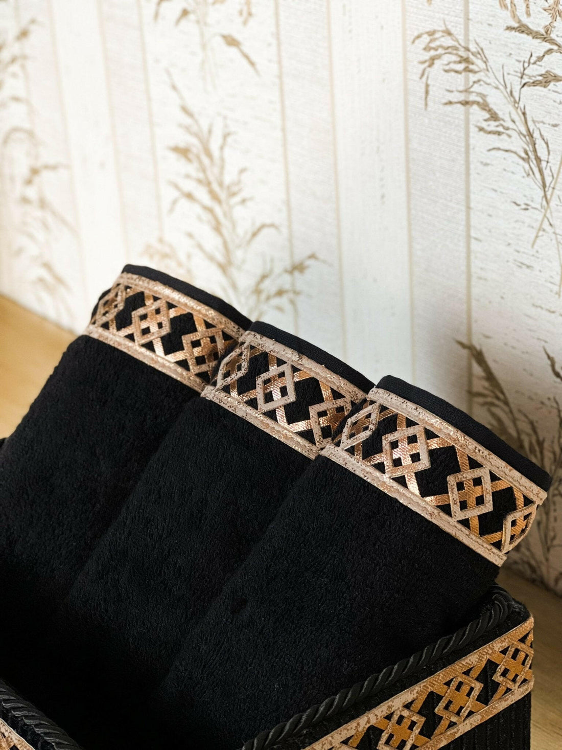 Tara Exclusive Towel Box Set