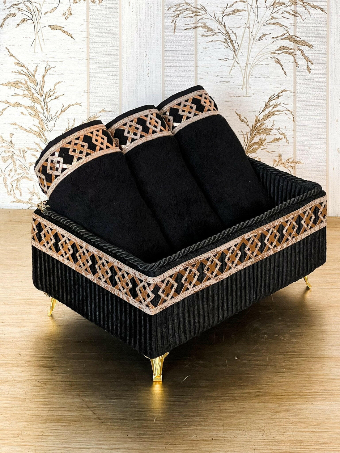 Tara Exclusive Towel Box Set