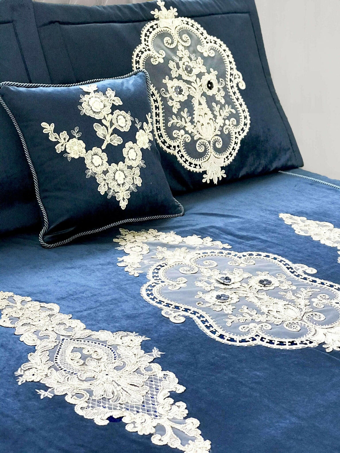 Tuba Bed Cover