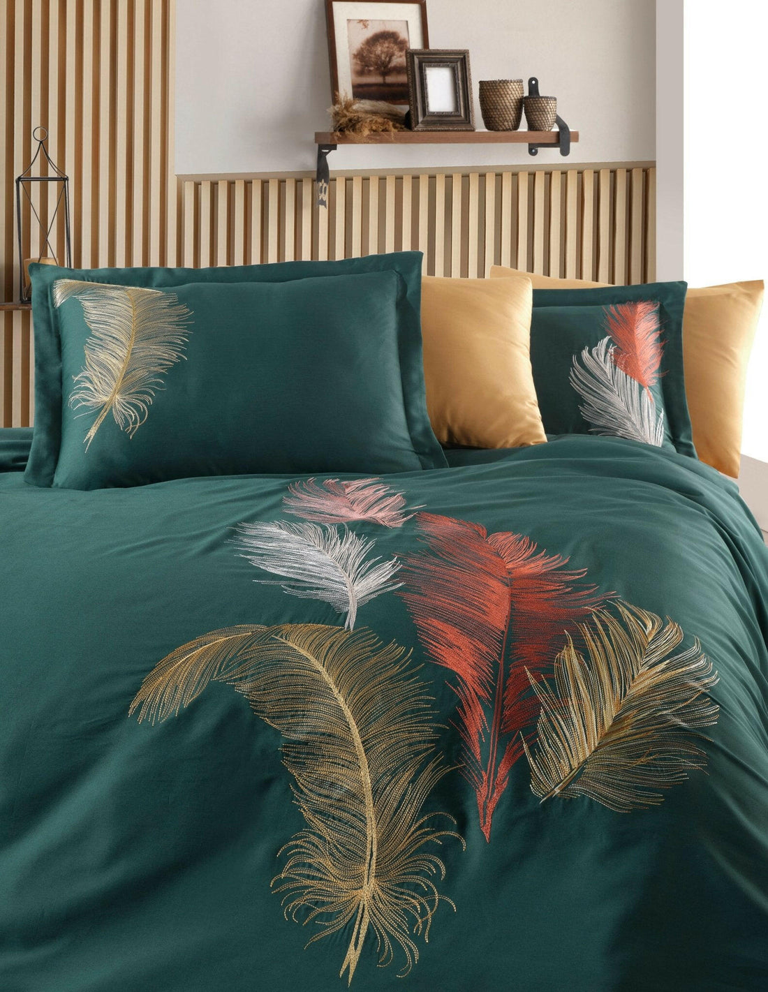 Yaprak Green - Embroidered Luxury Duvet Cover Set