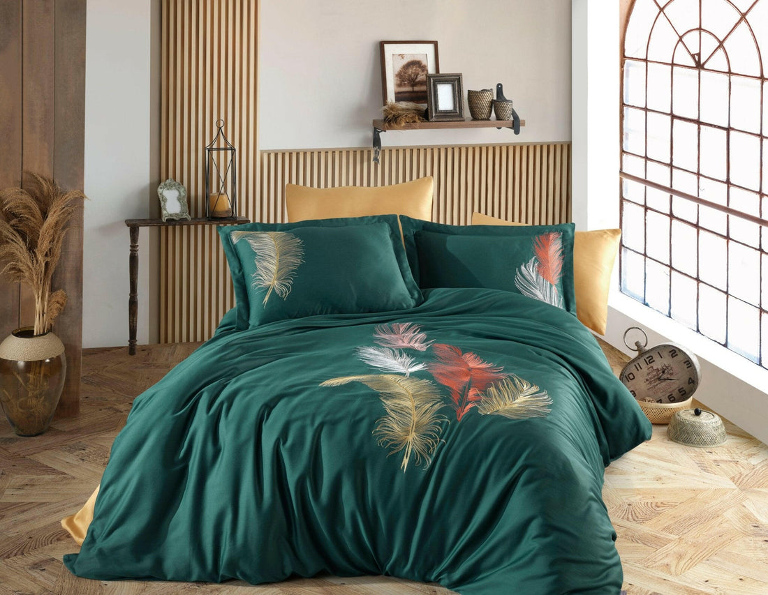 Yaprak Green - Embroidered Luxury Duvet Cover Set